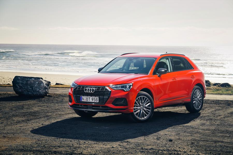  Audi Q3 35 TFSI Launch Edition 2019 года  (AU) (фото 1 из 32)